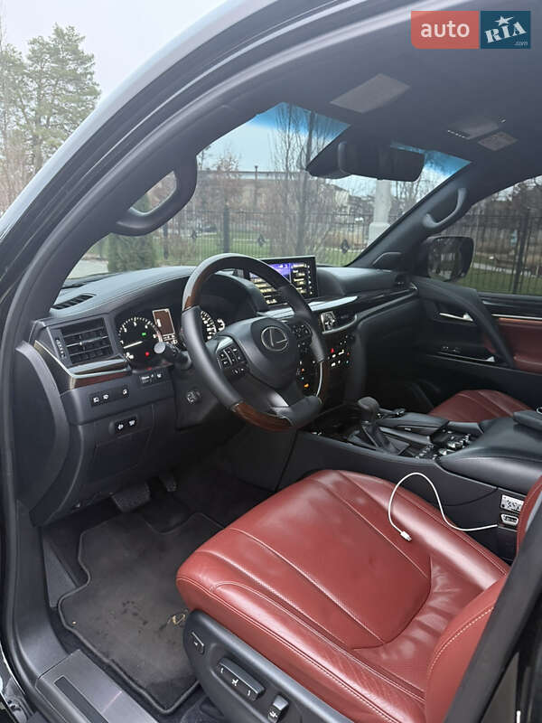 Внедорожник / Кроссовер Lexus LX 2017 в Киеве фото 13 Внедорожник / Кроссовер Lexus LX 2017 в Киеве