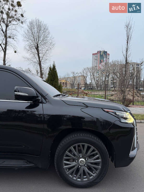 Внедорожник / Кроссовер Lexus LX 2017 в Киеве фото 10 Внедорожник / Кроссовер Lexus LX 2017 в Киеве