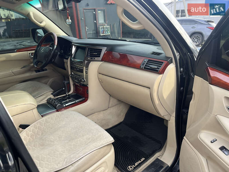 Внедорожник / Кроссовер Lexus LX 2008 в Черновцах фото 12 Внедорожник / Кроссовер Lexus LX 2008 в Черновцах