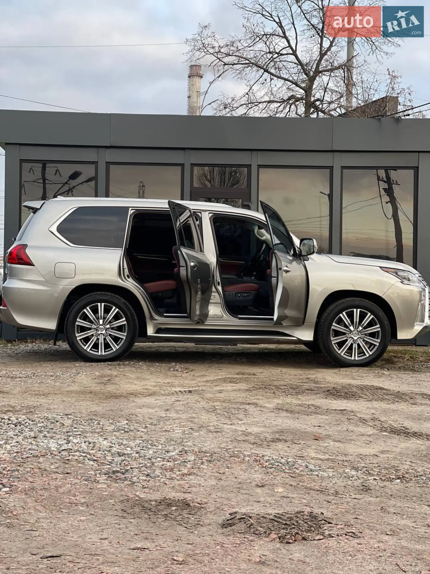 2016 Lexus LX - мініатюра 8