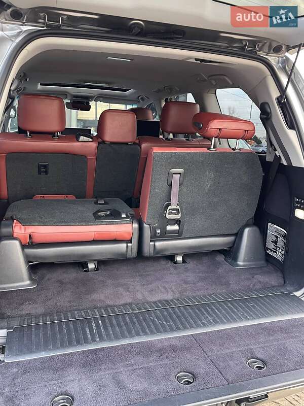 Позашляховик / Кросовер Lexus LX 2016 в Києві