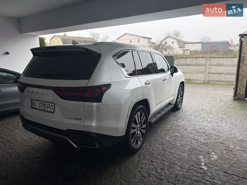 Внедорожник / Кроссовер Lexus LX 2022 в Киеве