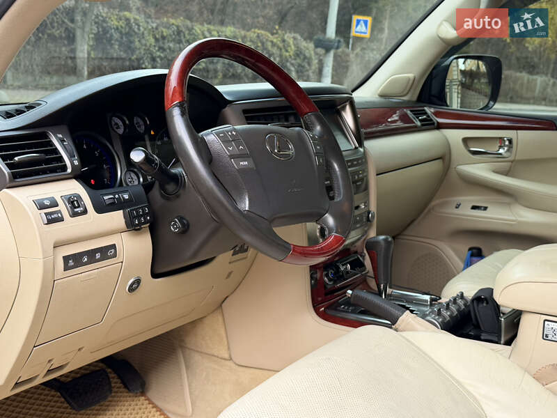 Внедорожник / Кроссовер Lexus LX 2008 в Киеве фото 12 Внедорожник / Кроссовер Lexus LX 2008 в Киеве