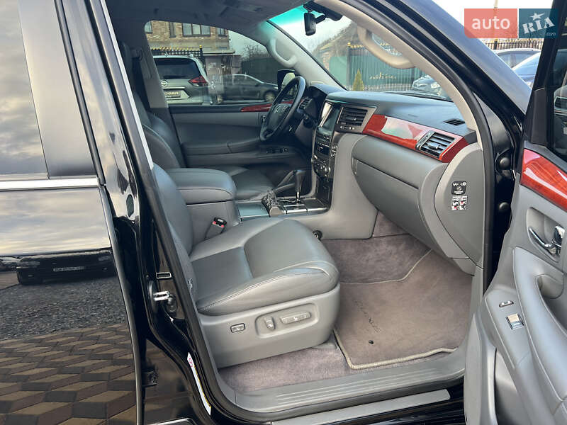 Внедорожник / Кроссовер Lexus LX 2008 в Знаменке фото 12 Внедорожник / Кроссовер Lexus LX 2008 в Знаменке