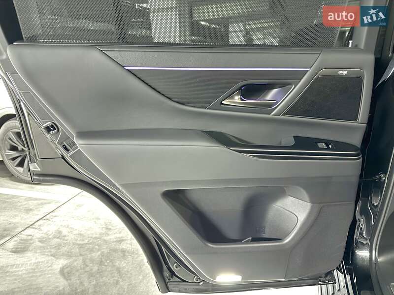 Внедорожник / Кроссовер Lexus LX 2023 в Днепре фото 26 Внедорожник / Кроссовер Lexus LX 2023 в Днепре