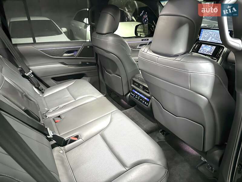 Внедорожник / Кроссовер Lexus LX 2023 в Днепре фото 32 Внедорожник / Кроссовер Lexus LX 2023 в Днепре