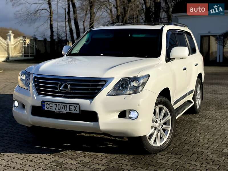 Внедорожник / Кроссовер Lexus LX 2008 в Черновцах