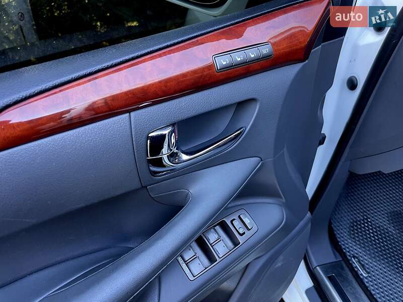 Внедорожник / Кроссовер Lexus LX 2008 в Черновцах