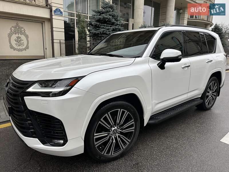 Внедорожник / Кроссовер Lexus LX 2022 в Киеве