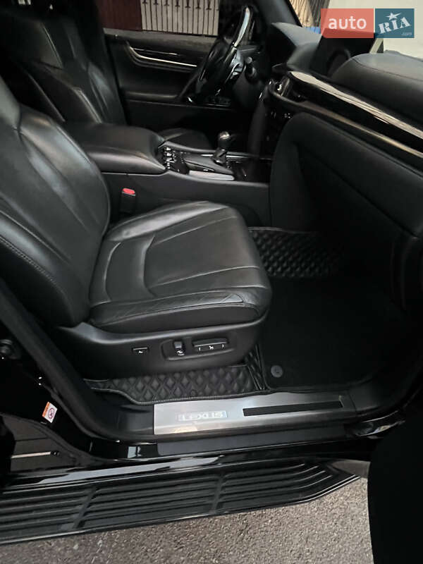 Внедорожник / Кроссовер Lexus LX 2019 в Киеве фото 33 Внедорожник / Кроссовер Lexus LX 2019 в Киеве