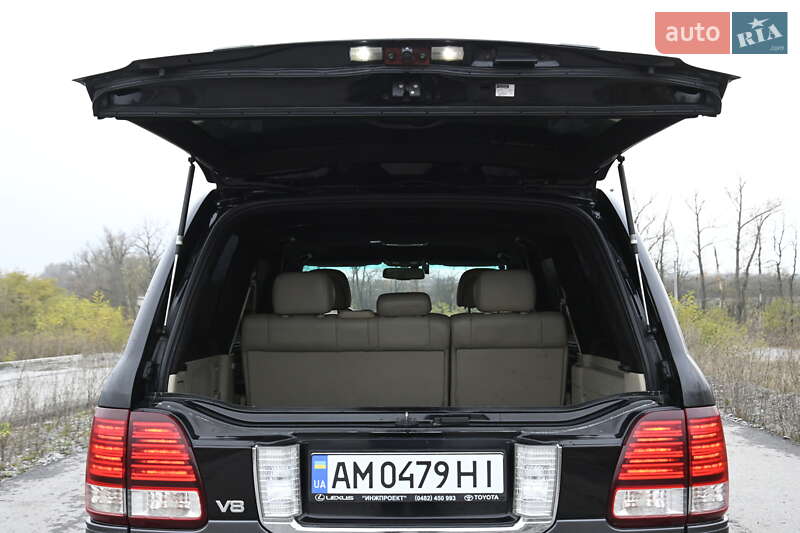 Внедорожник / Кроссовер Lexus LX 2007 в Бердичеве