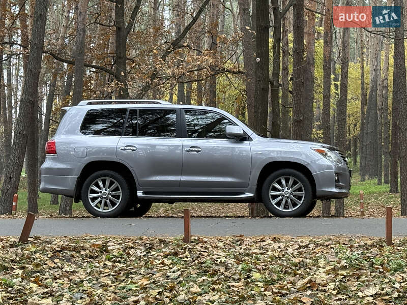 Внедорожник / Кроссовер Lexus LX 2010 в Киеве фото 4 Внедорожник / Кроссовер Lexus LX 2010 в Киеве