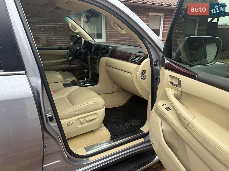 Внедорожник / Кроссовер Lexus LX 2010 в Киеве фото 19 Внедорожник / Кроссовер Lexus LX 2010 в Киеве