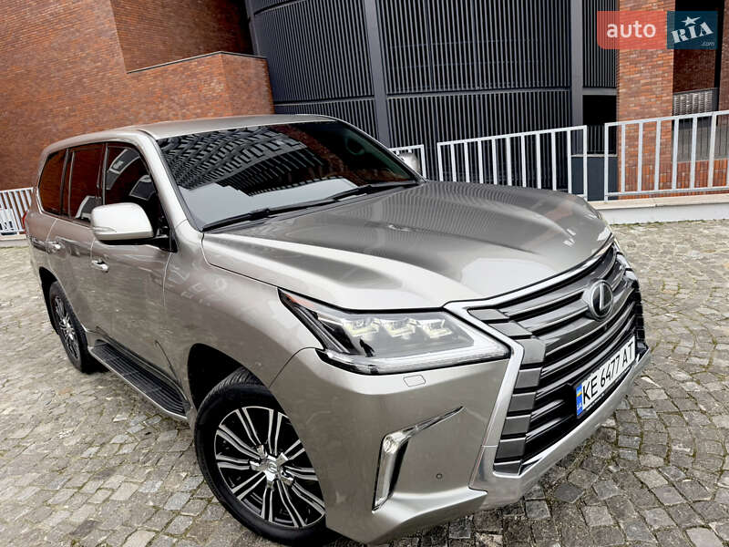Внедорожник / Кроссовер Lexus LX 2016 в Днепре
