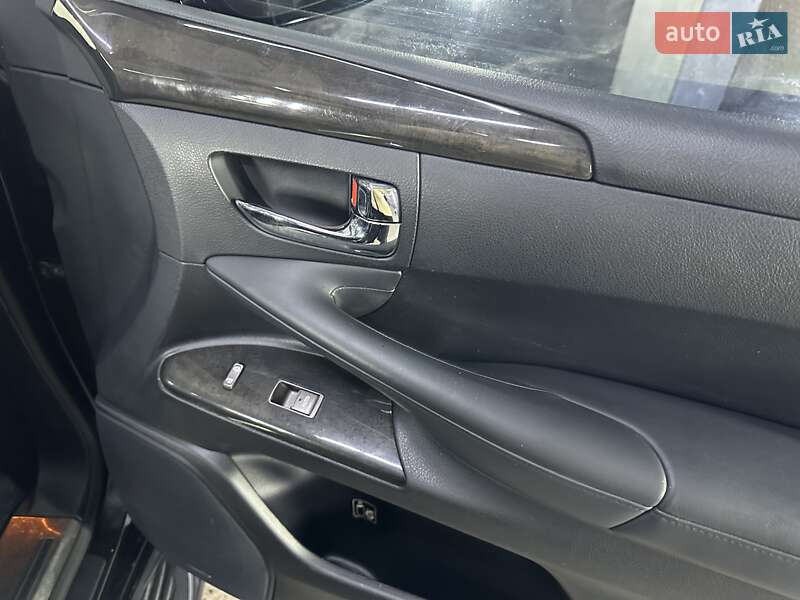 Внедорожник / Кроссовер Lexus LX 2013 в Киеве фото 24 Внедорожник / Кроссовер Lexus LX 2013 в Киеве