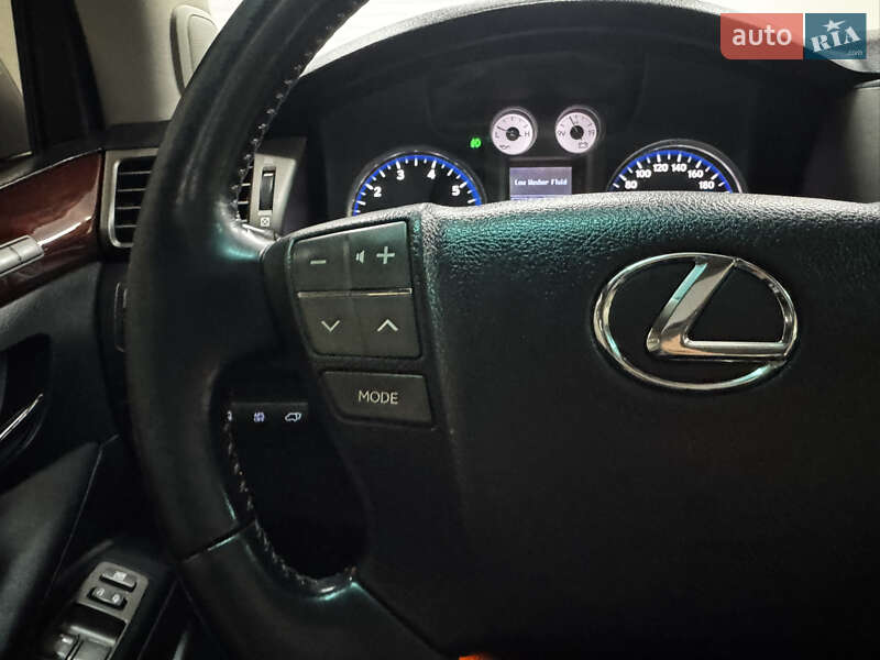 Внедорожник / Кроссовер Lexus LX 2010 в Одессе фото 10 Внедорожник / Кроссовер Lexus LX 2010 в Одессе