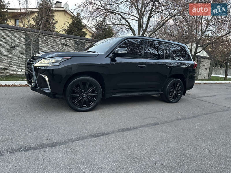 Внедорожник / Кроссовер Lexus LX 2018 в Днепре фото 14 Внедорожник / Кроссовер Lexus LX 2018 в Днепре