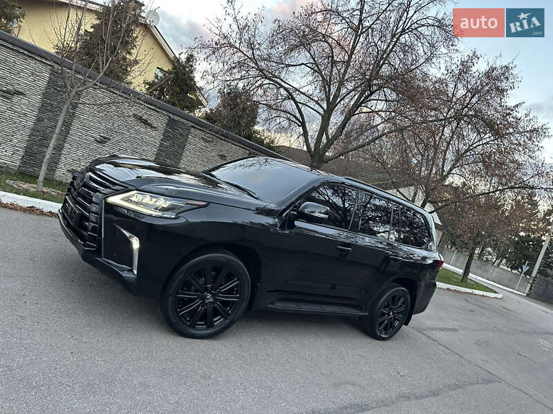 Внедорожник / Кроссовер Lexus LX 2018 в Днепре фото 15 Внедорожник / Кроссовер Lexus LX 2018 в Днепре