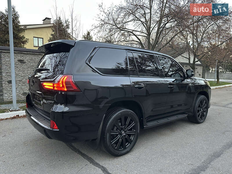 Внедорожник / Кроссовер Lexus LX 2018 в Днепре фото 24 Внедорожник / Кроссовер Lexus LX 2018 в Днепре