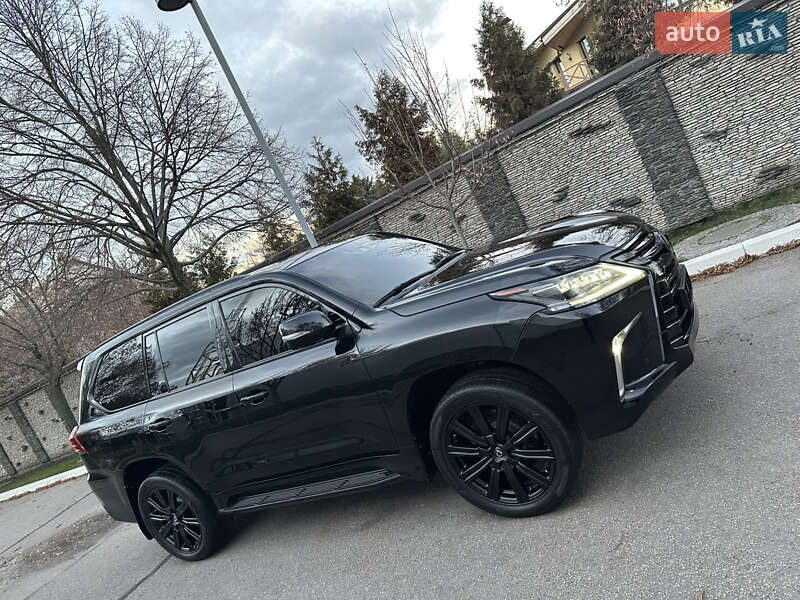 Внедорожник / Кроссовер Lexus LX 2018 в Днепре фото 27 Внедорожник / Кроссовер Lexus LX 2018 в Днепре