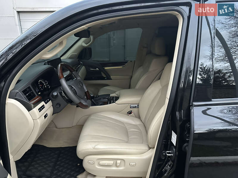 Внедорожник / Кроссовер Lexus LX 2018 в Днепре фото 36 Внедорожник / Кроссовер Lexus LX 2018 в Днепре