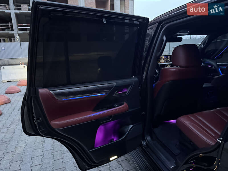 Внедорожник / Кроссовер Lexus LX 2017 в Киеве фото 45 Внедорожник / Кроссовер Lexus LX 2017 в Киеве
