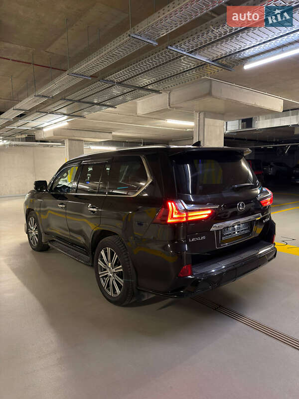 Внедорожник / Кроссовер Lexus LX 2016 в Киеве фото 12 Внедорожник / Кроссовер Lexus LX 2016 в Киеве