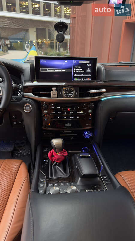 Внедорожник / Кроссовер Lexus LX 2016 в Киеве фото 13 Внедорожник / Кроссовер Lexus LX 2016 в Киеве