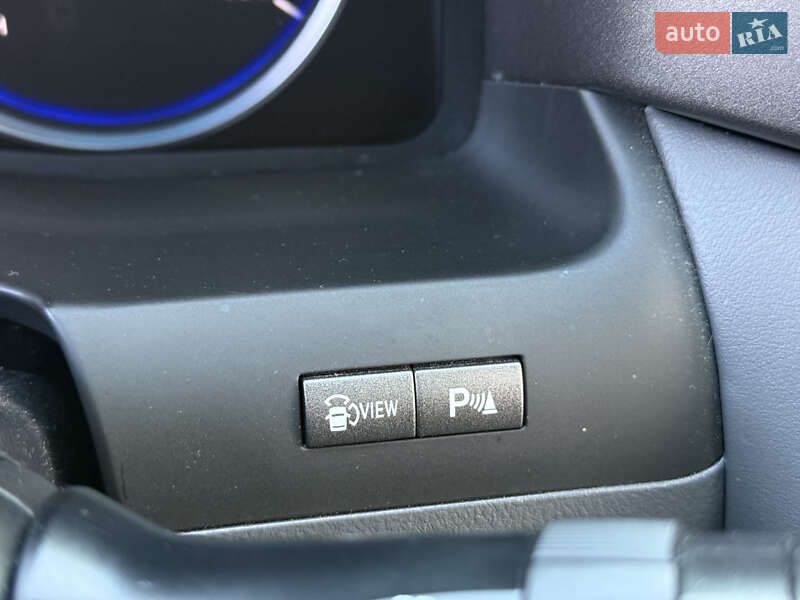 Внедорожник / Кроссовер Lexus LX 2008 в Стрые