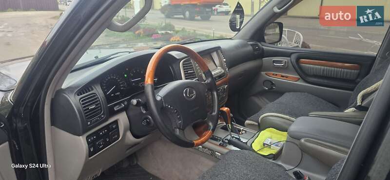 Внедорожник / Кроссовер Lexus LX 2005 в Белой Церкви фото 3 Внедорожник / Кроссовер Lexus LX 2005 в Белой Церкви
