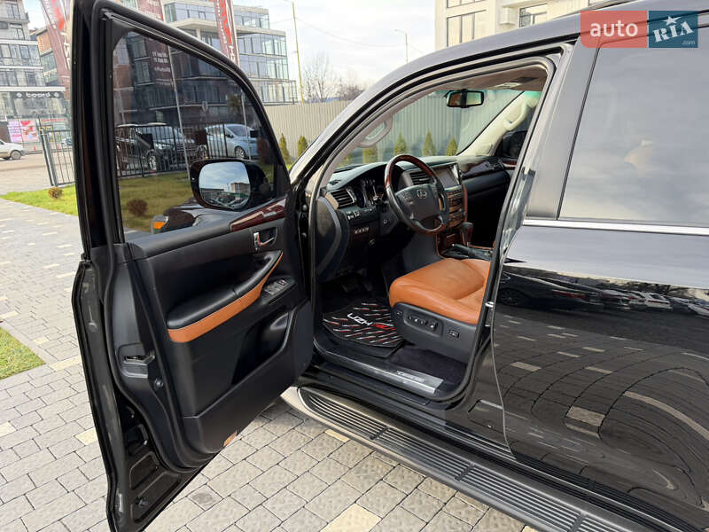 Внедорожник / Кроссовер Lexus LX 2011 в Ужгороде фото 28 Внедорожник / Кроссовер Lexus LX 2011 в Ужгороде