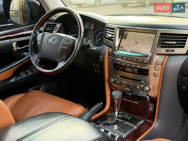 Внедорожник / Кроссовер Lexus LX 2011 в Ужгороде фото 56 Внедорожник / Кроссовер Lexus LX 2011 в Ужгороде