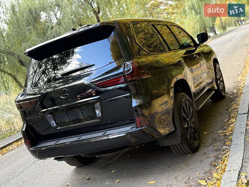Внедорожник / Кроссовер Lexus LX 2017 в Киеве фото 10 Внедорожник / Кроссовер Lexus LX 2017 в Киеве