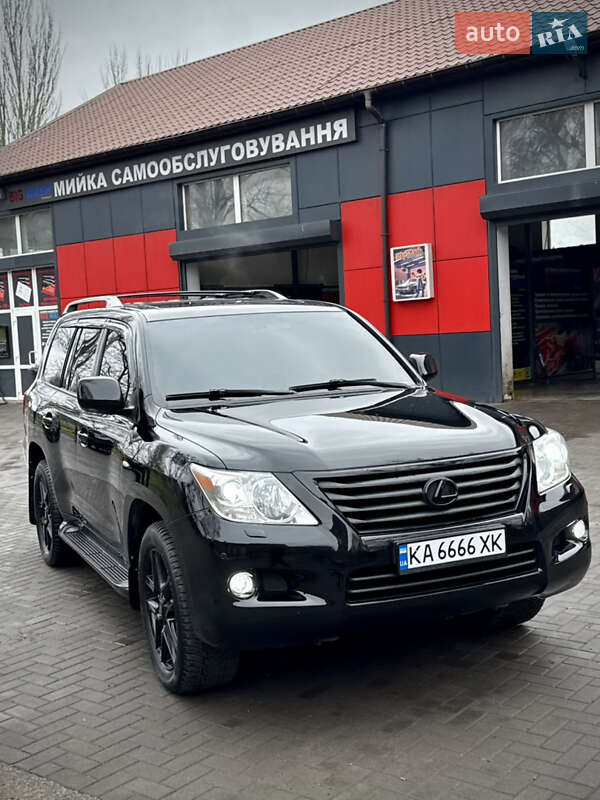 Внедорожник / Кроссовер Lexus LX 2008 в Запорожье