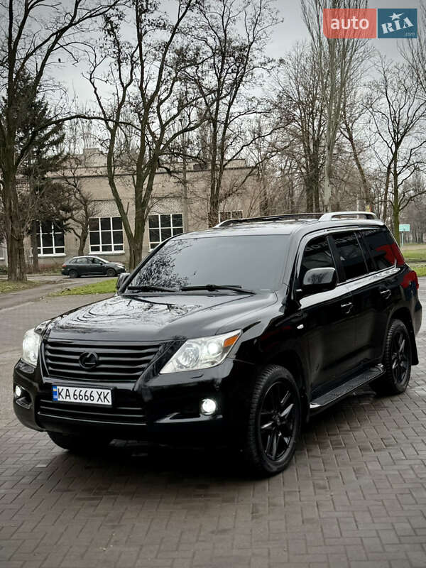 Внедорожник / Кроссовер Lexus LX 2008 в Запорожье