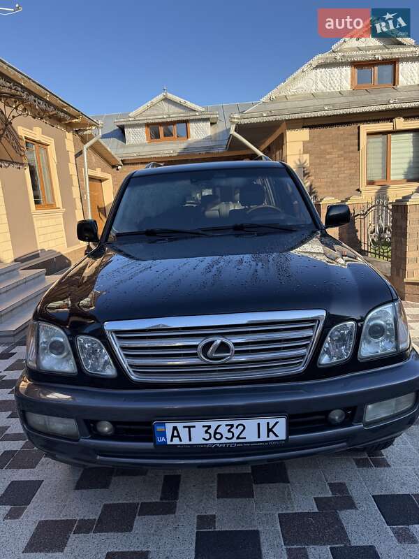 Внедорожник / Кроссовер Lexus LX 2005 в Косове