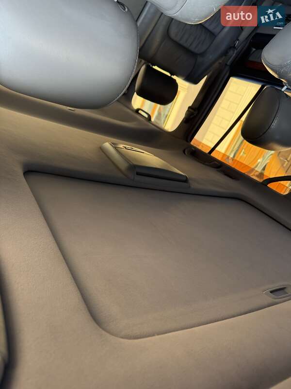 Внедорожник / Кроссовер Lexus LX 2005 в Косове