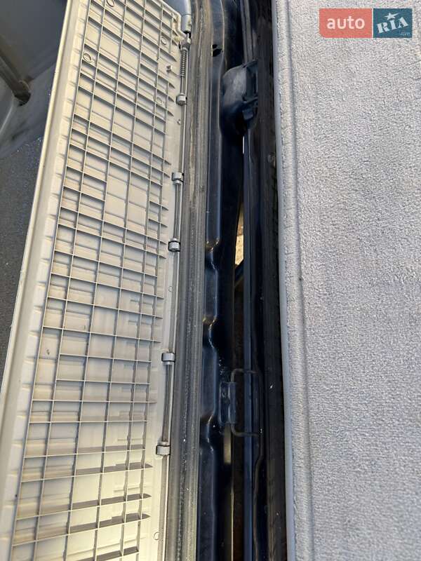 Внедорожник / Кроссовер Lexus LX 2005 в Косове