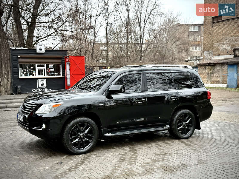 Внедорожник / Кроссовер Lexus LX 2008 в Запорожье
