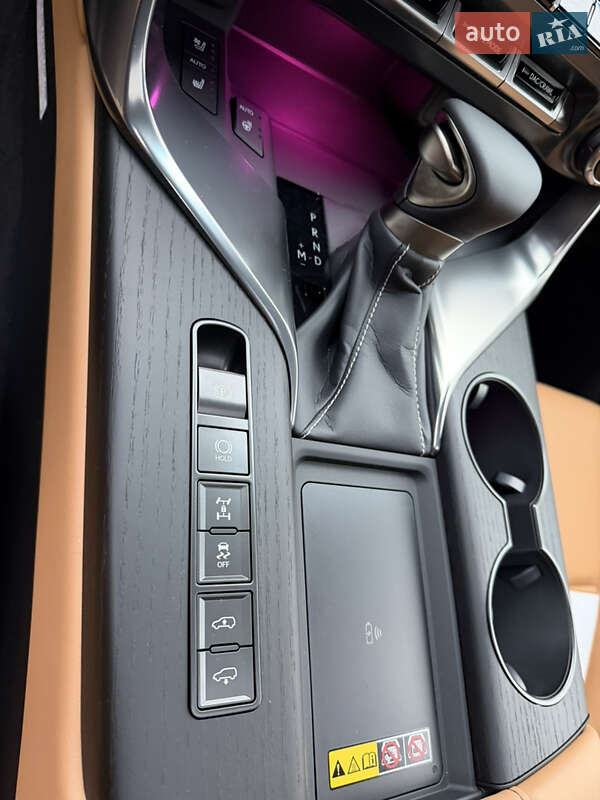 Внедорожник / Кроссовер Lexus LX 2025 в Киеве фото 23 Внедорожник / Кроссовер Lexus LX 2025 в Киеве