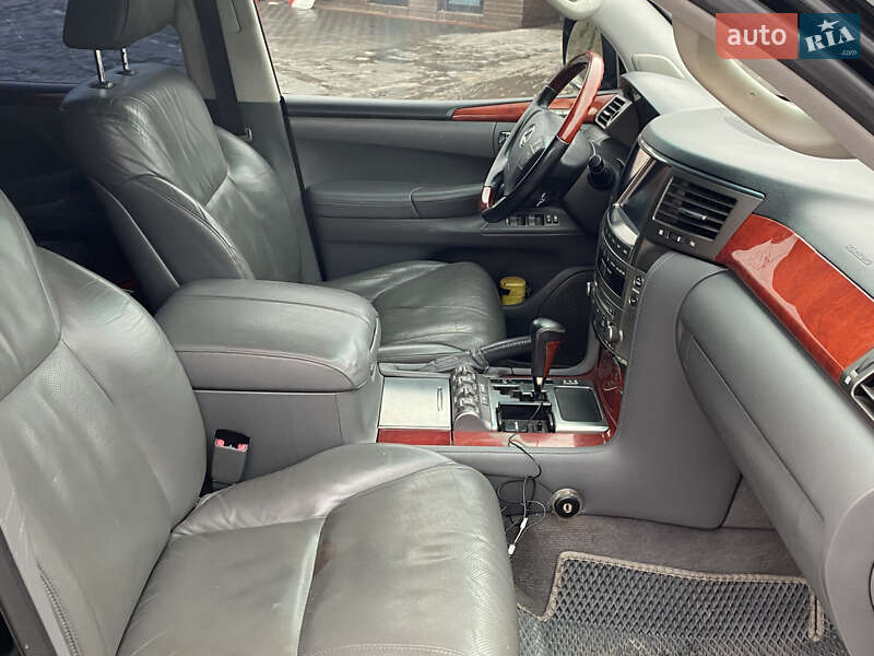 Внедорожник / Кроссовер Lexus LX 2008 в Ровно
