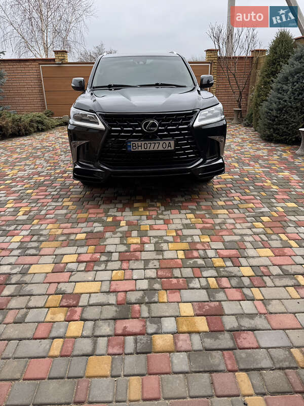 Внедорожник / Кроссовер Lexus LX 2016 в Одессе фото 5 Внедорожник / Кроссовер Lexus LX 2016 в Одессе