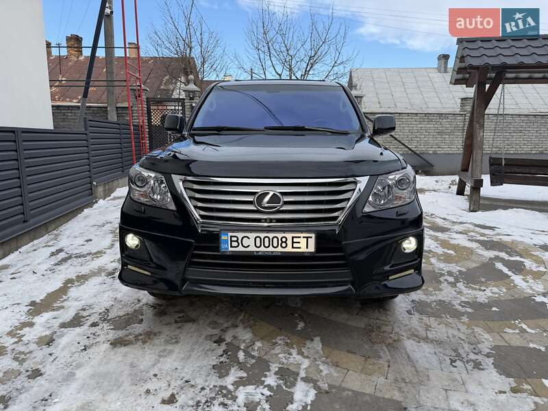 Внедорожник / Кроссовер Lexus LX 2011 в Львове