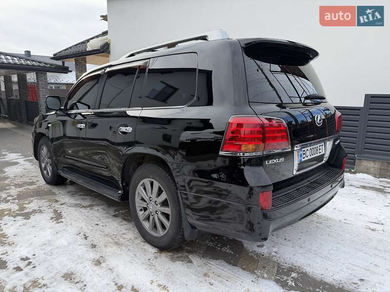 Внедорожник / Кроссовер Lexus LX 2011 в Львове
