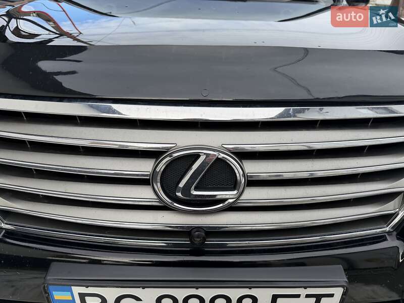 Внедорожник / Кроссовер Lexus LX 2011 в Львове