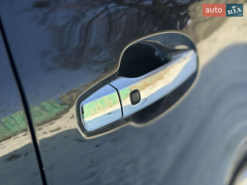 Внедорожник / Кроссовер Lexus LX 2013 в Киеве