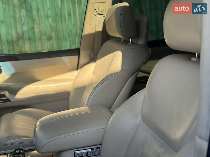 Внедорожник / Кроссовер Lexus LX 2013 в Киеве