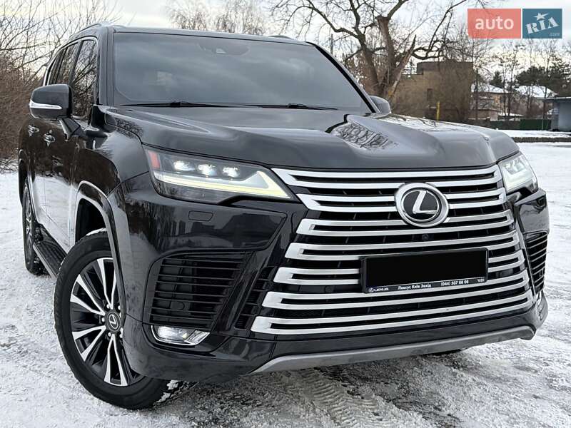 Lexus LX 2022