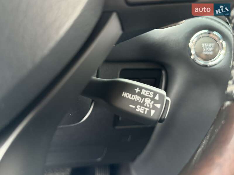 Внедорожник / Кроссовер Lexus LX 2017 в Киеве