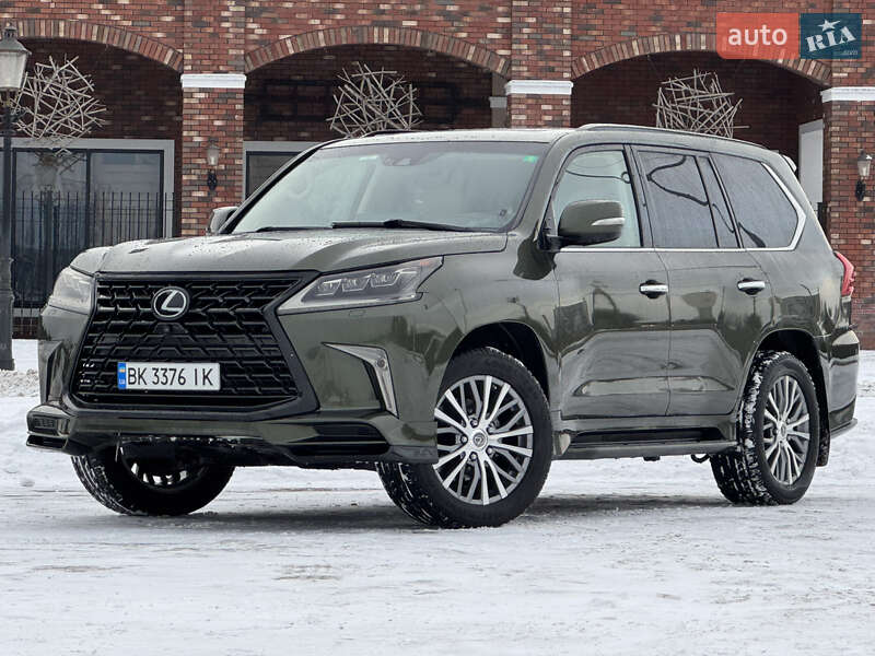 Lexus LX 2021